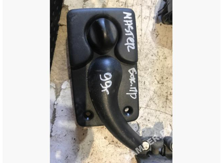 Ручка внутренняя к Renault Master, 1999г.