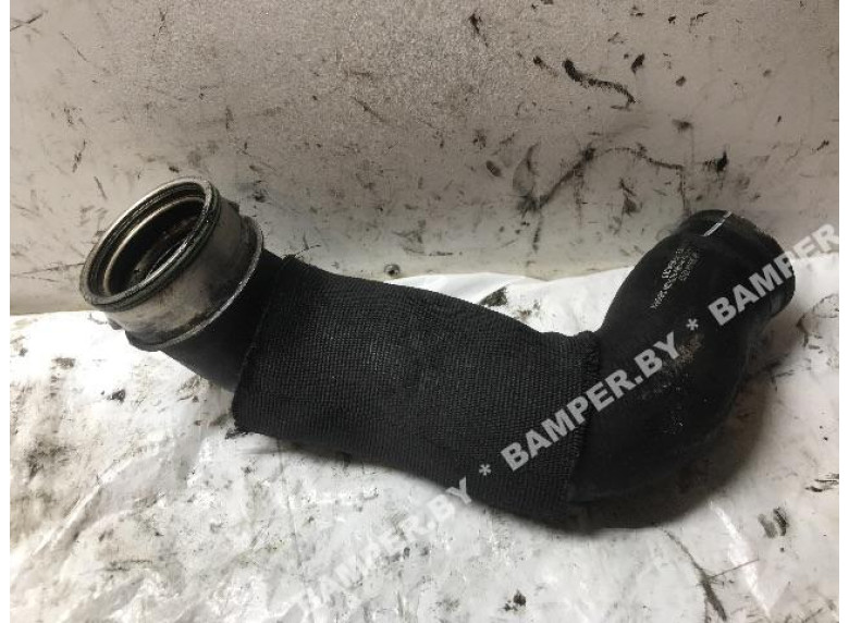 Патрубок интеркулера к Mercedes A W169, 2006г.