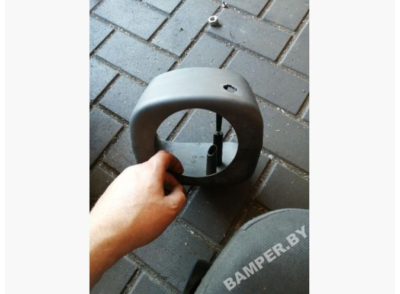 Кожух рулевой колонки к Chrysler Grand Voyager, 2005г.
