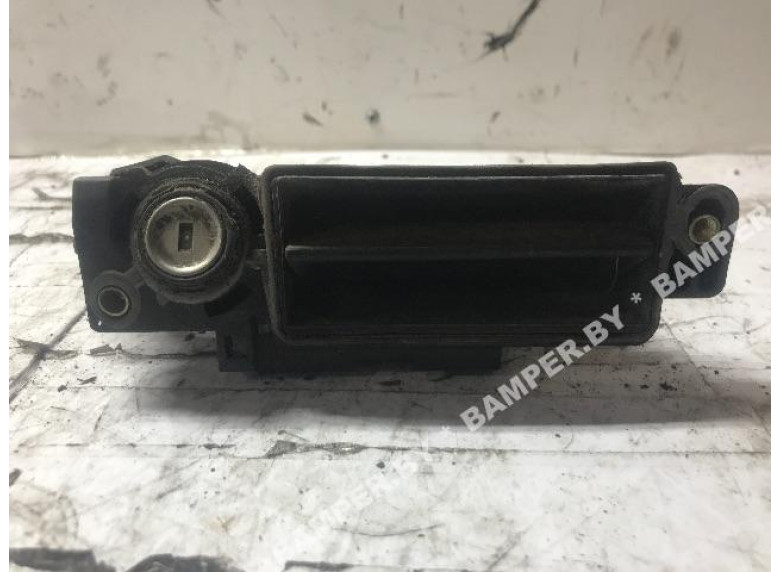 Ручка крышки багажника к Mercedes C W203, 2003г.