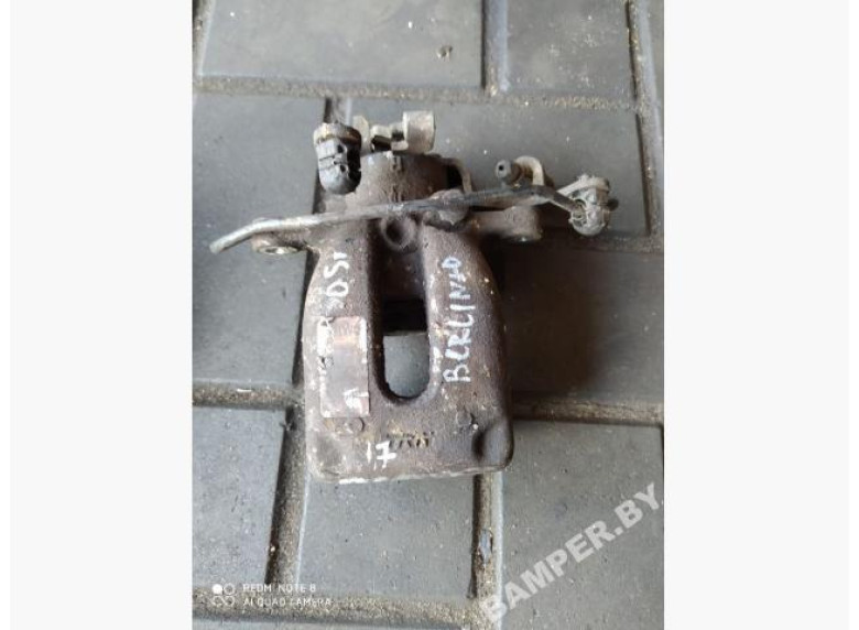 Суппорт задний правый к Citroen Berlingo, 2005г.