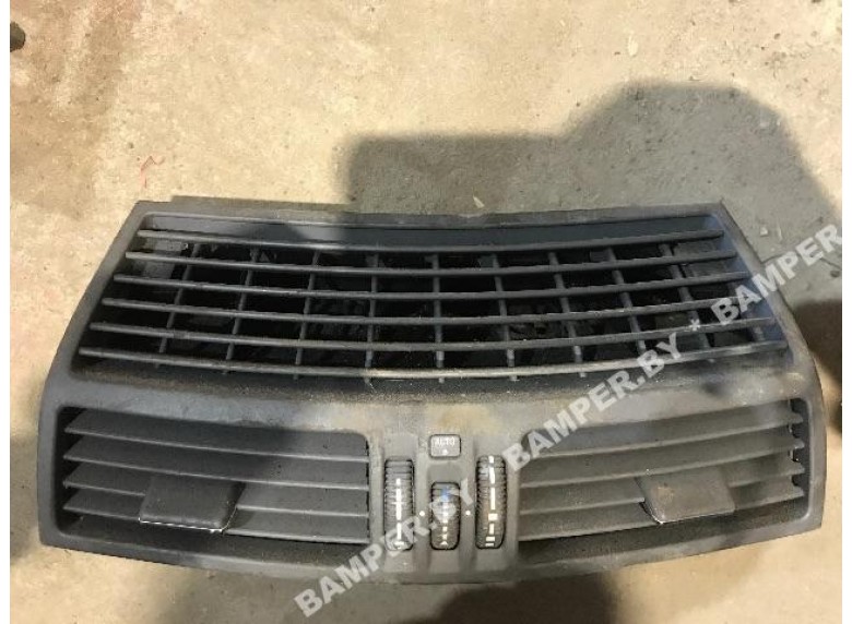 Дефлектор обдува салона к Mercedes S W220