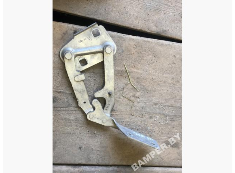 Петля капота правая к Peugeot 406, 1998г.