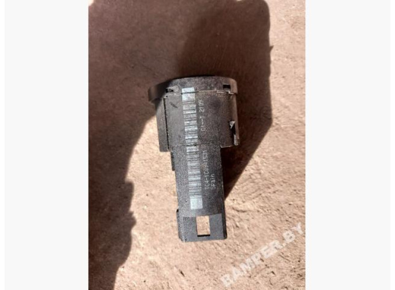 Переключатель света к Volkswagen Passat, 2001г.