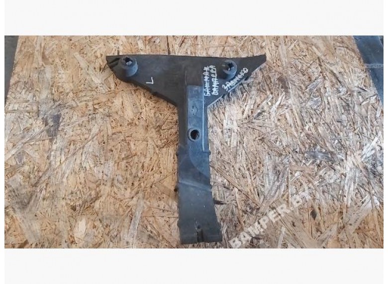 Кронштейн крепления бампера к Volkswagen LT