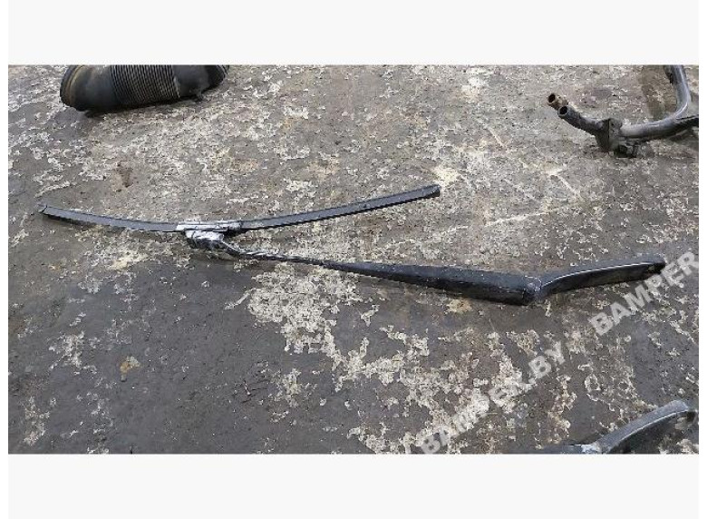 Щеткодержатель (поводок стеклоочистителя, дворник) к Volkswagen Passat, 2007г.