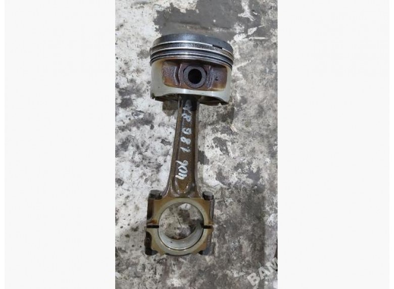 Шатун к Peugeot 406