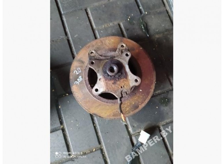 Ступица задняя левая к Peugeot 308