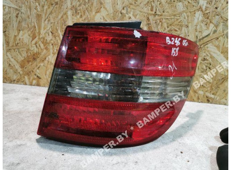 Фонарь задний правый к Mercedes B W245