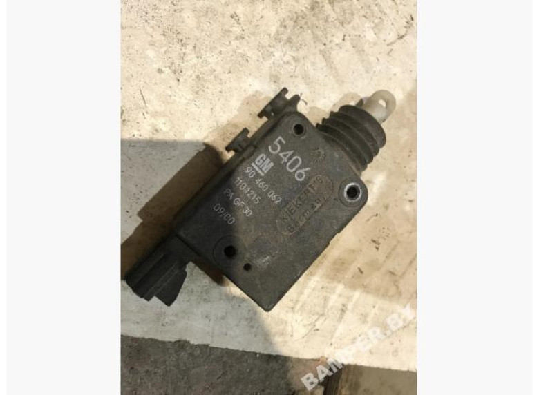 Активатор (привод) замка двери к Opel Astra, 2000г.