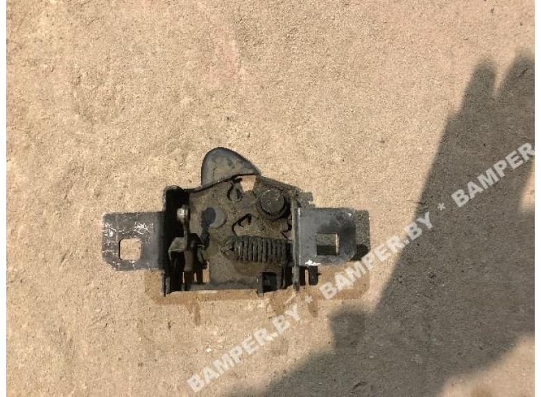 Замок капота к Volkswagen Sharan, 2002г.