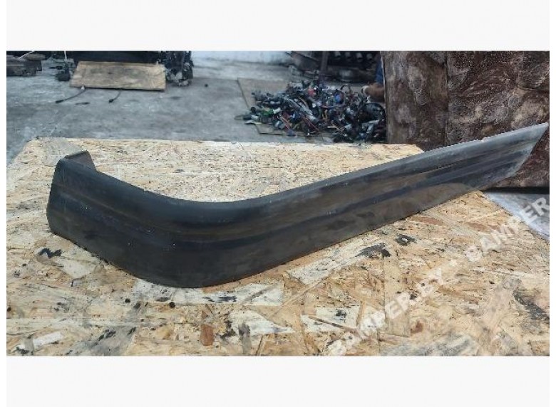 Молдинг крыла заднего правого к Land-Rover Range Rover