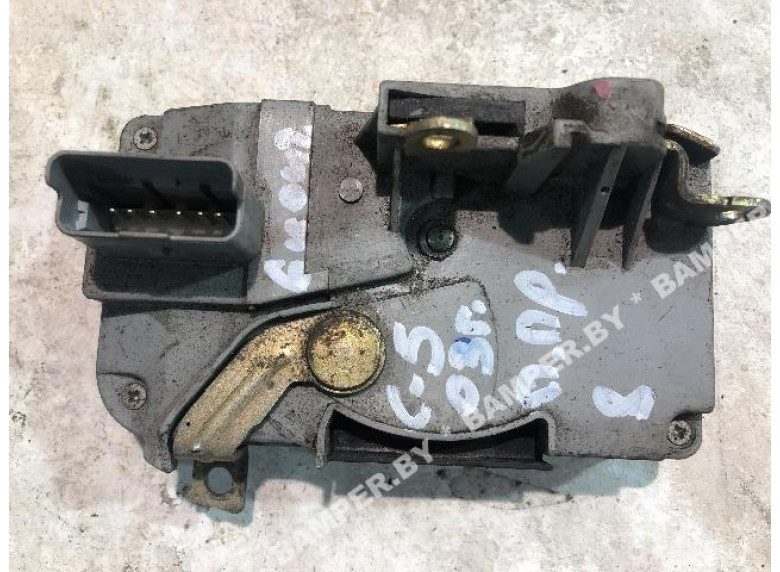Замок двери передней правой к Citroen C5, 2003г.
