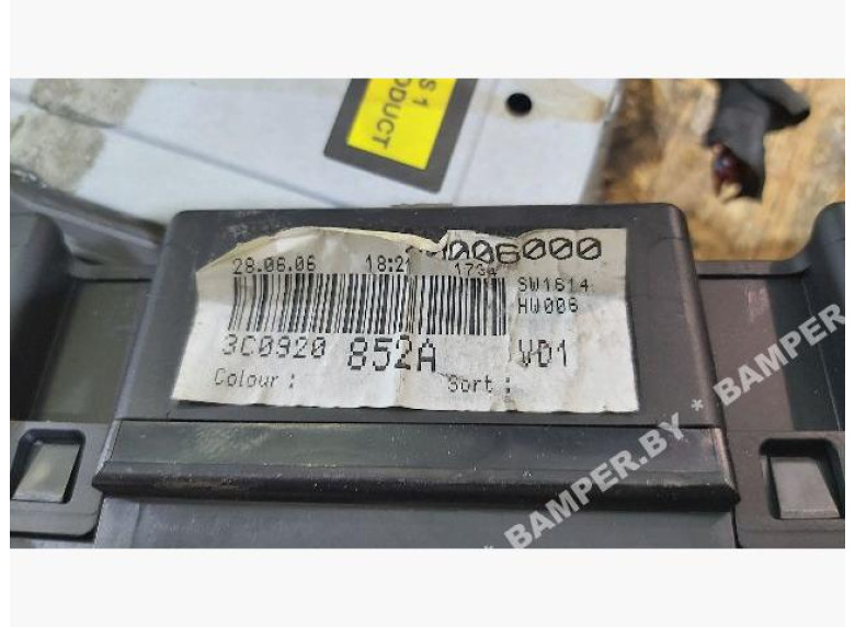 Щиток приборов (приборная панель) к Volkswagen Passat, 2006г.