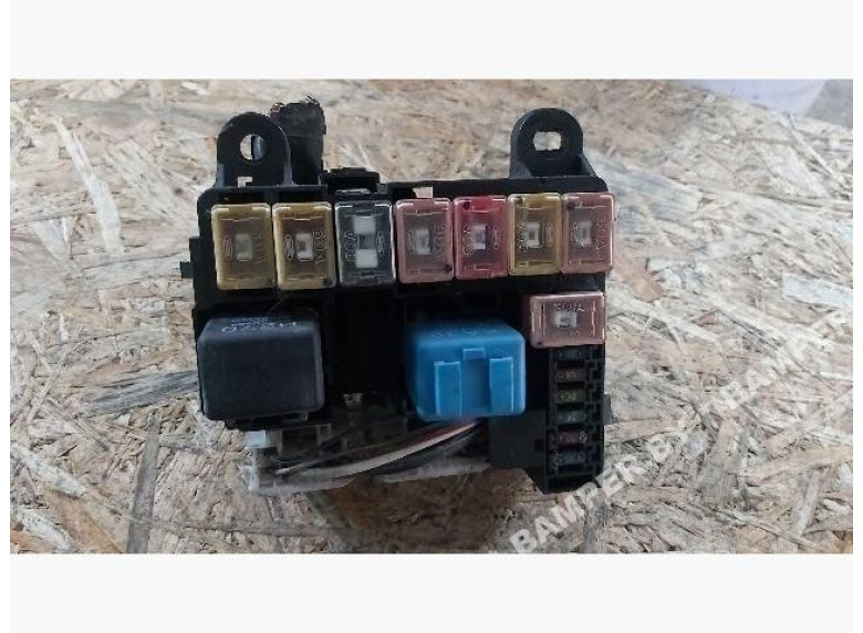 Блок предохранителей к Kia Carens, 2008г.
