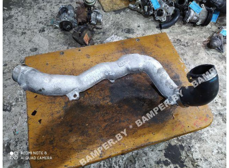 Патрубок впускного коллектора к Mazda 5, 2007г.