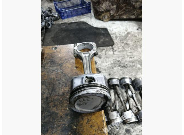 Поршень к Volkswagen Golf, 1996г.