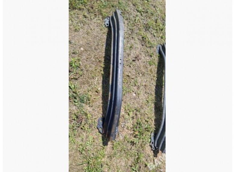 Усилитель бампера переднего к Fiat Stilo