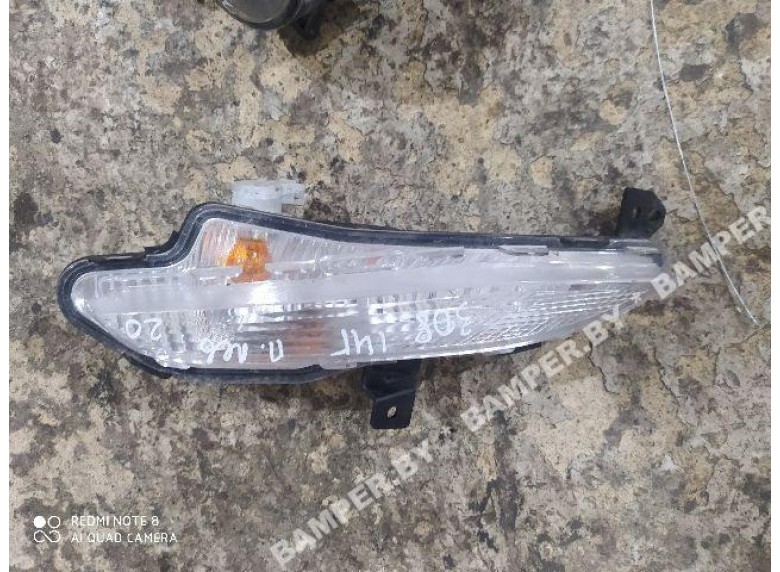 Поворотник левый к Peugeot 308