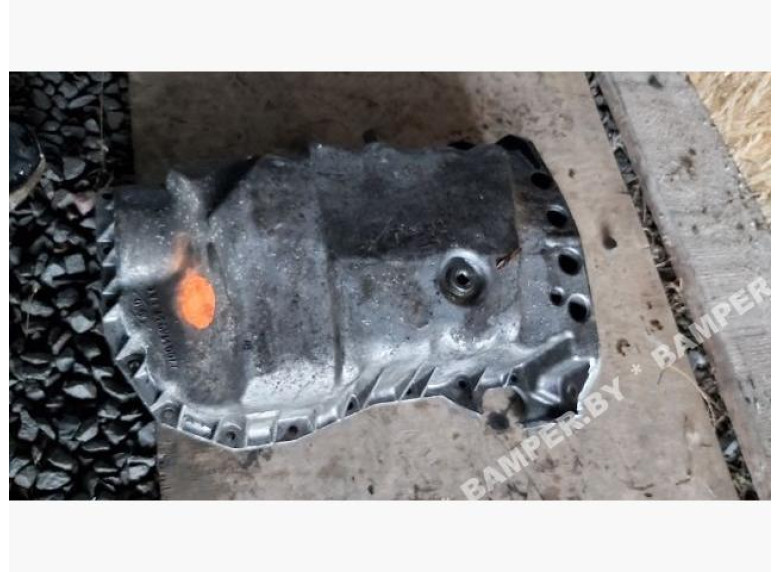Поддон к Volvo V40, 2003г.