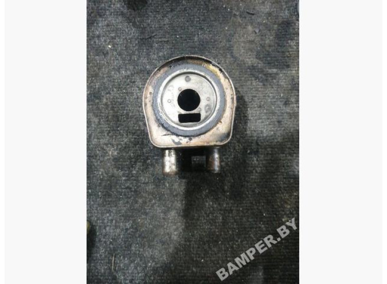 Теплообменник масляного фильтра к Renault Megane, 2002г.