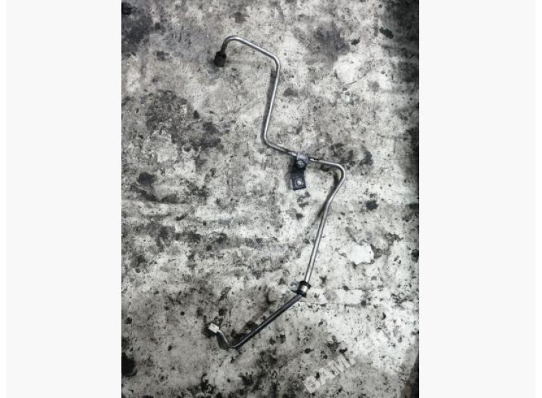 Масляная трубка турбины к Volkswagen Passat, 2006г.