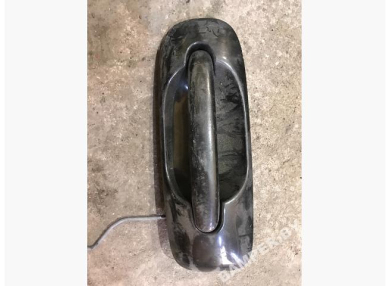 Ручка наружная передняя правая к Chrysler Voyager, 2001г.