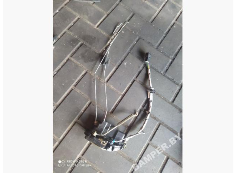 Замок двери передней правой к Kia Carens