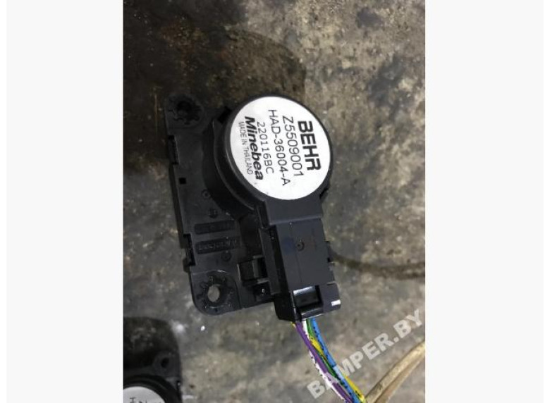 Моторчик заслонки печки к Citroen C4 Cactus, 2016г.