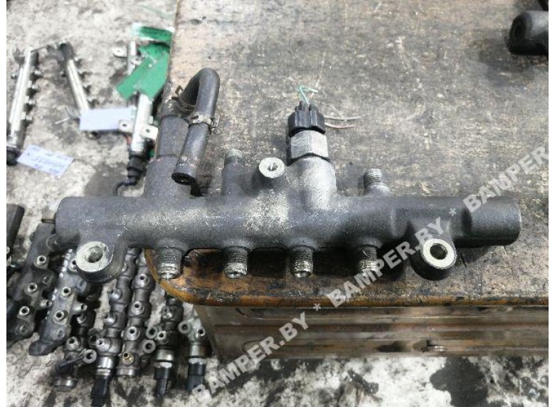 Топливная рампа к Mazda 6