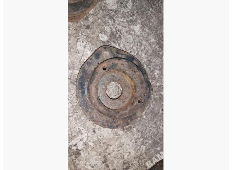 Опора амортизатора верхняя (чашка) к Volvo V40