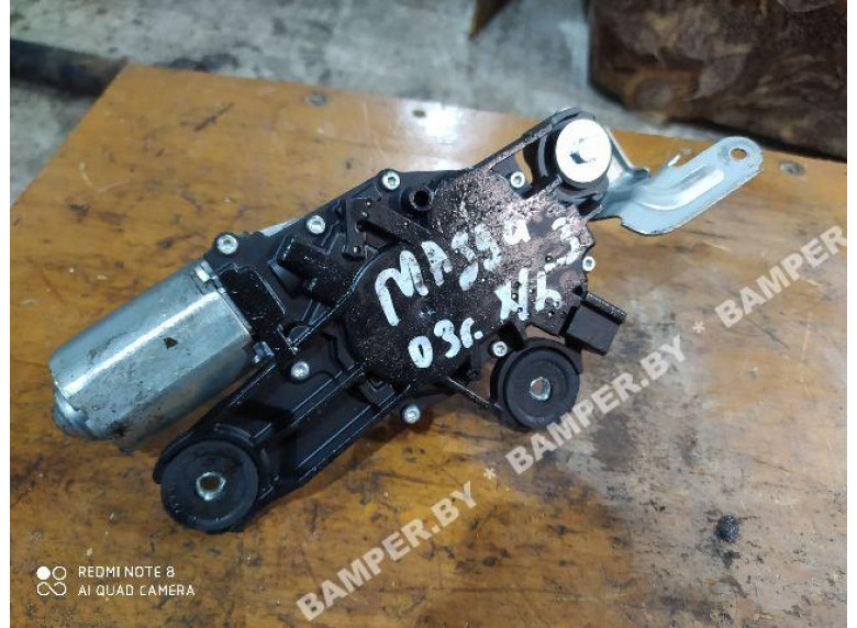 Моторчик заднего стеклоочистителя (дворника) к Mazda 3, 2003г.