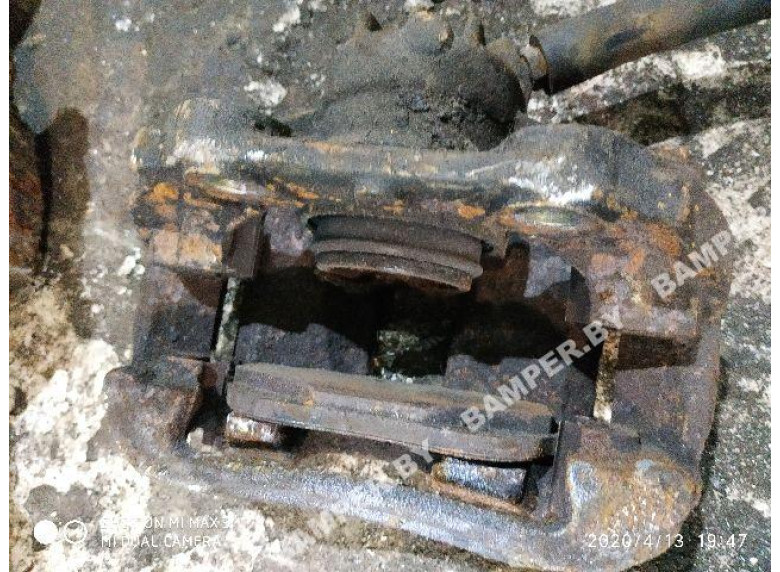 Суппорт передний правый к Peugeot 307, 2007г.