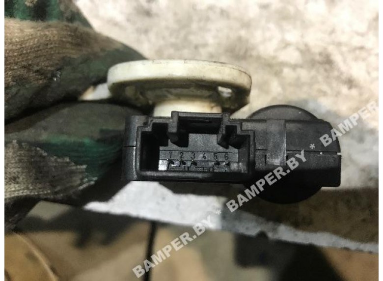 Моторчик заслонки печки к Audi A8