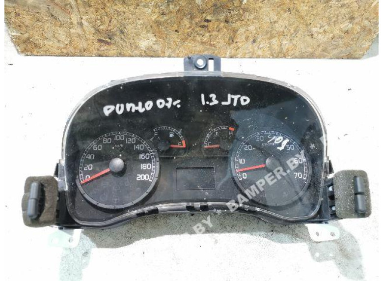 Щиток приборов (приборная панель) к Fiat Punto, 2007г.
