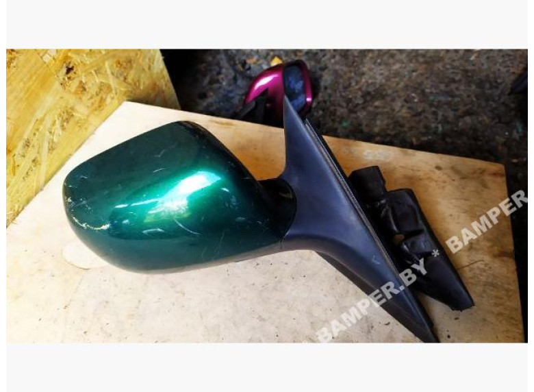 Зеркало наружное правое к Audi A4, 1996г.