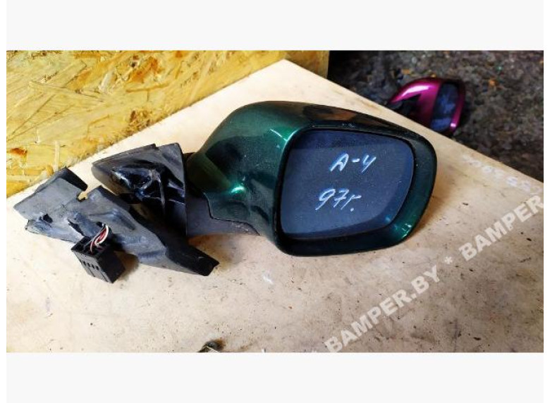 Зеркало наружное правое к Audi A4, 1996г.