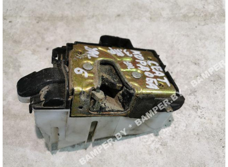 Замок двери задней правой к Seat Cordoba, 1996г.