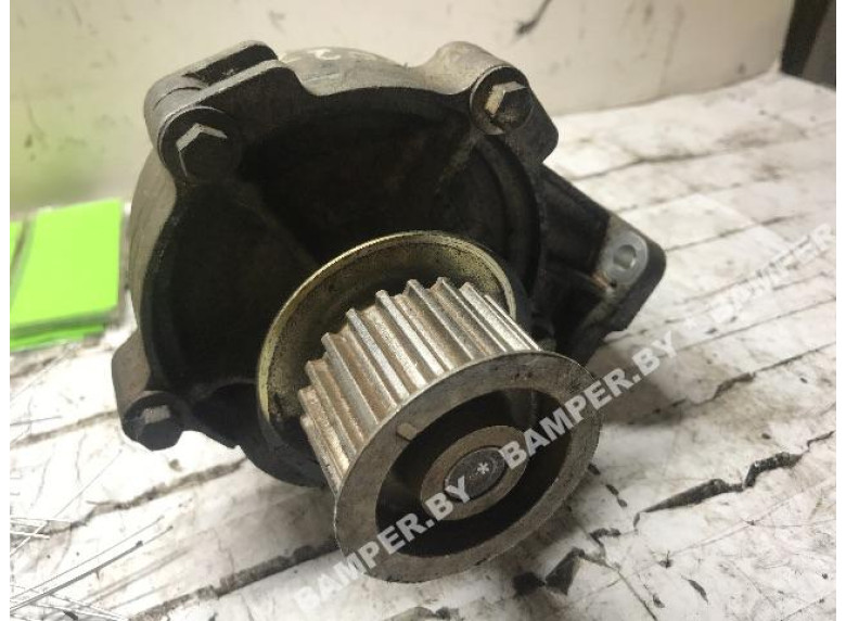 Помпа к Chrysler Voyager, 2002г.