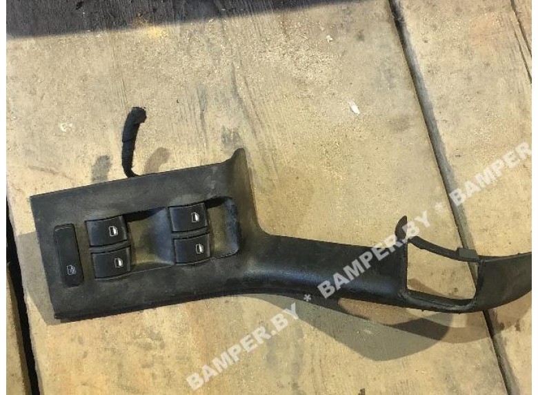 Блок управления стеклоподъемниками к Audi A3
