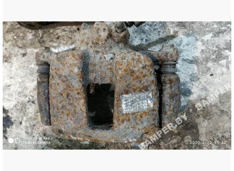 Суппорт передний левый к Peugeot 307, 2005г.