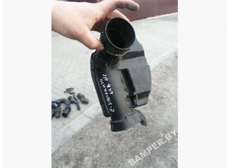 Патрубок воздушного фильтра к Citroen C3 Picasso