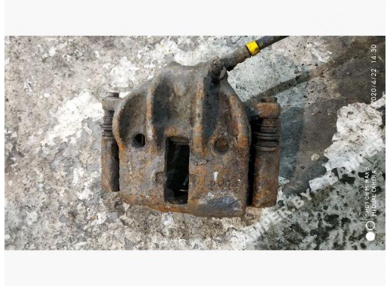 Суппорт передний левый к Peugeot Partner