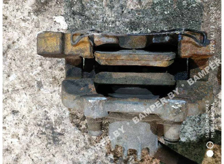 Суппорт передний левый к Peugeot 307, 2007г.