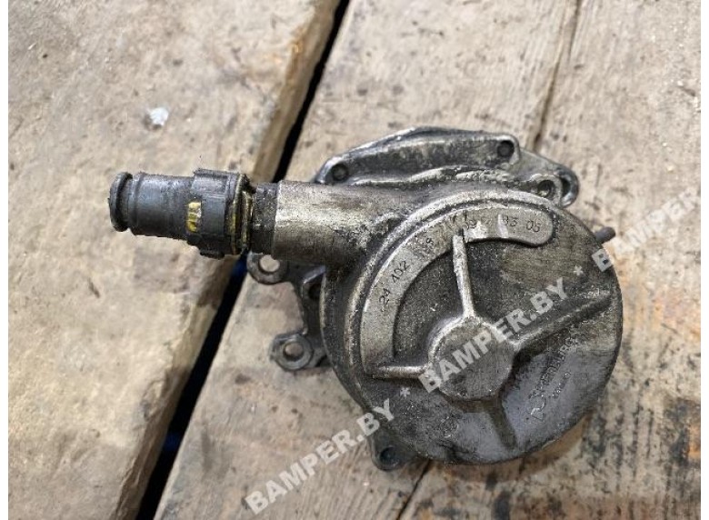 Насос вакуумный к Opel Omega