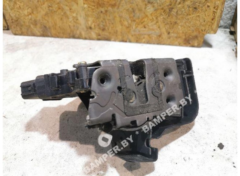 Замок двери передней правой к Ford Focus