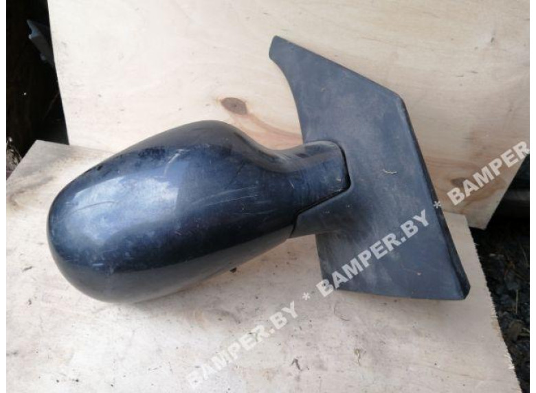 Зеркало наружное правое к Renault Scenic, 2000г.
