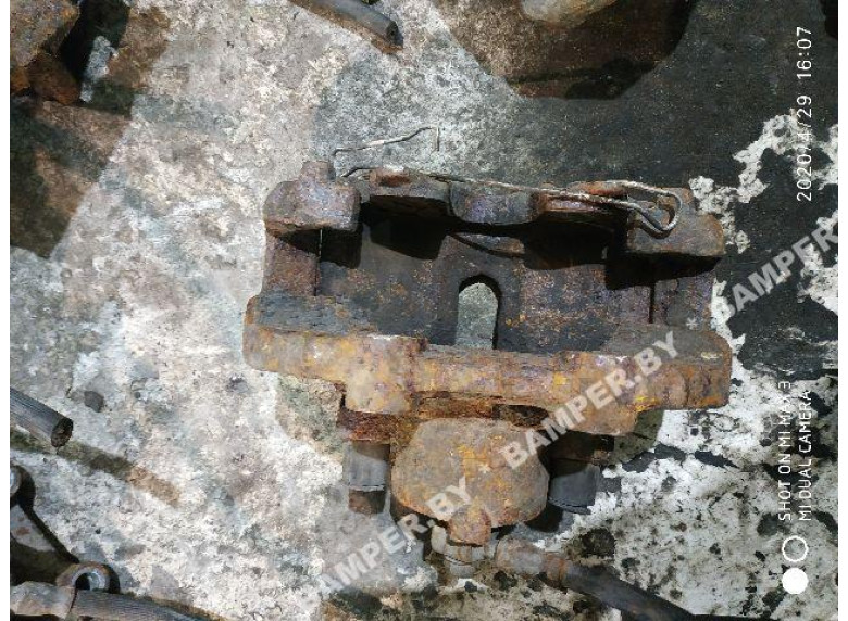 Суппорт передний левый к Opel Vectra, 1998г.