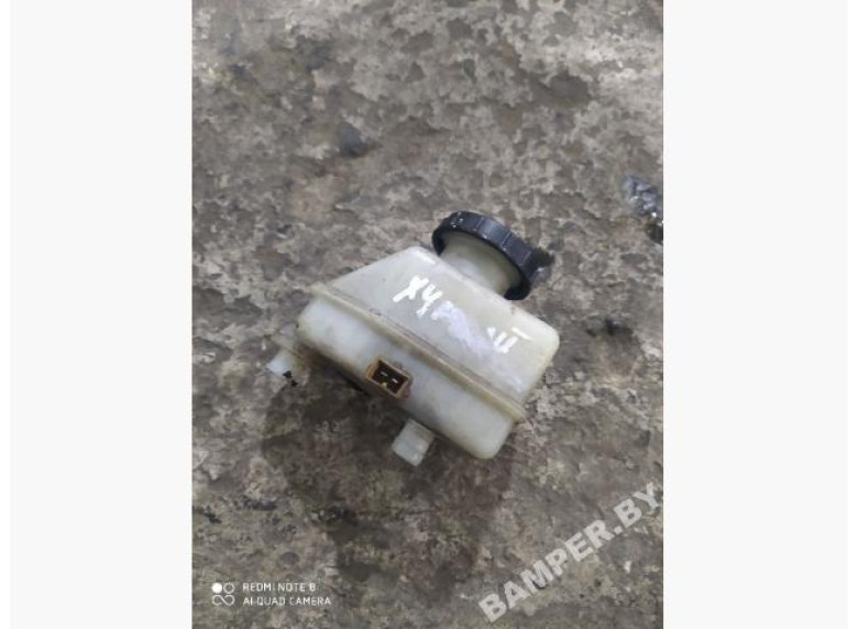 Бачок тормозной жидкости к Hyundai Accent, 2004г.