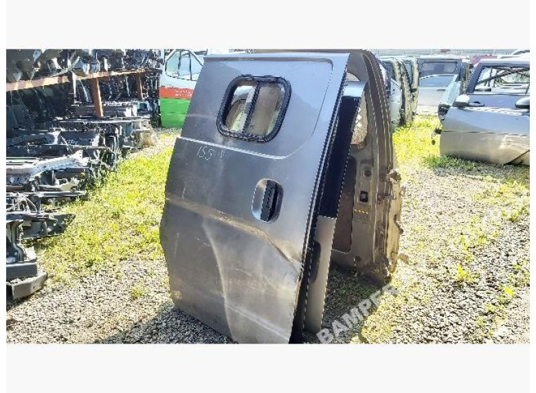 Дверь сдвижная правая к Nissan NV200